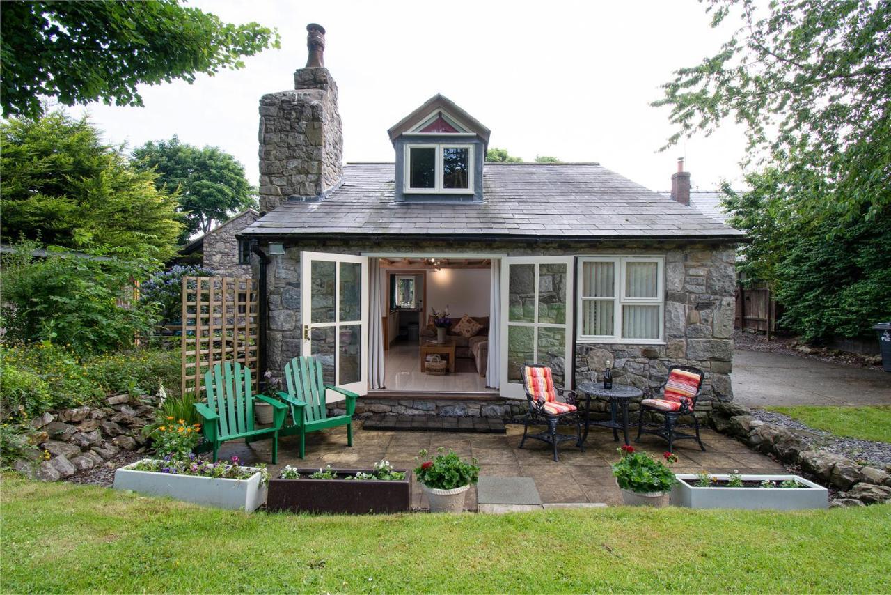 Finest Retreats - The Cottage - Luxury 1 Bed Cottage Rhydymwyn Exterior foto